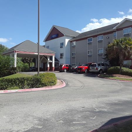 Intown Suites Houston Intercontinental Экстерьер фото